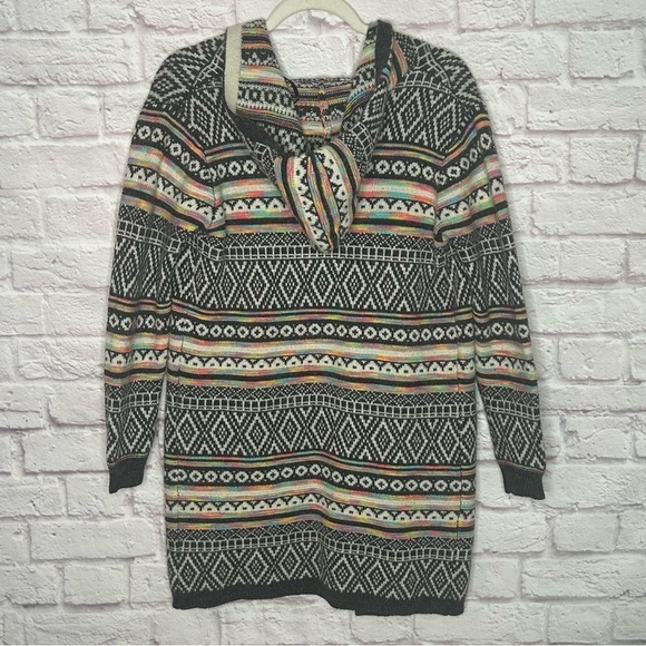 Monteau Multicolor Patterned Sweater - Picture 6 of 12